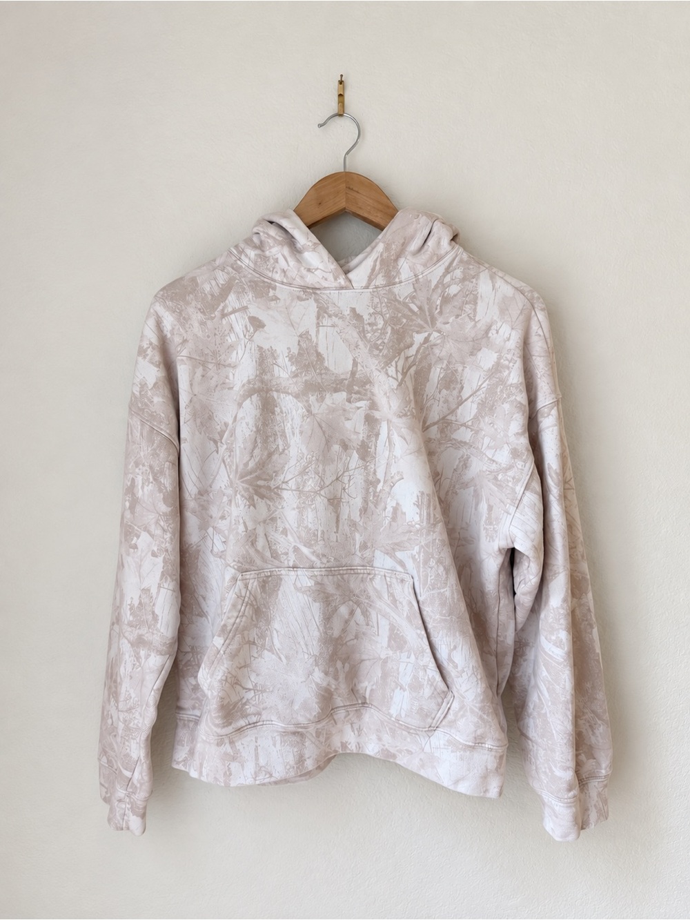 Hollister Pink Camo Pullover Hoodie Sweatshirt Size XS